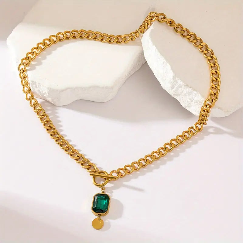 Emerald Gold Pendant Necklace with Chunky Chain