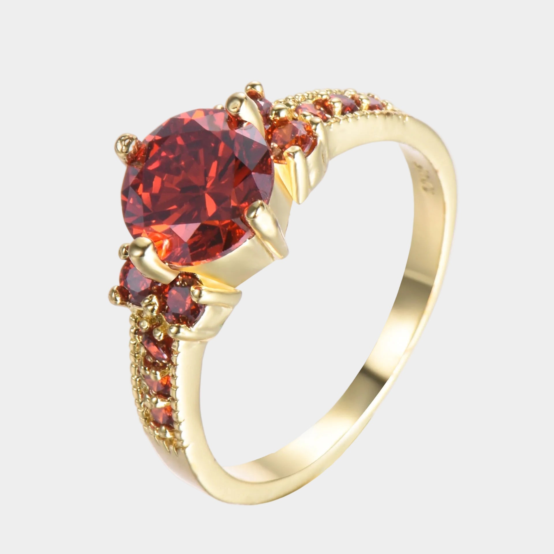 Celia Ardelynn – Elegant Gold Ring