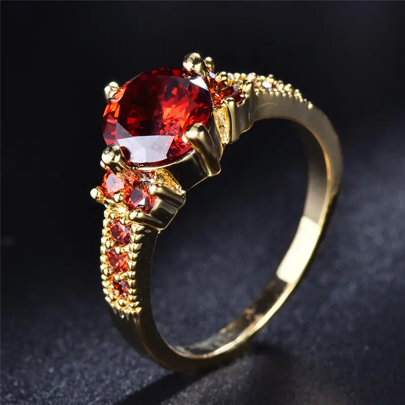 Celia Ardelynn – Elegant Gold Ring