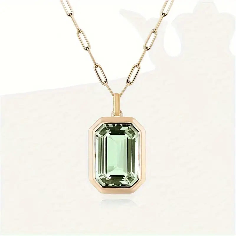 Elowen Sarina Pendant Necklace