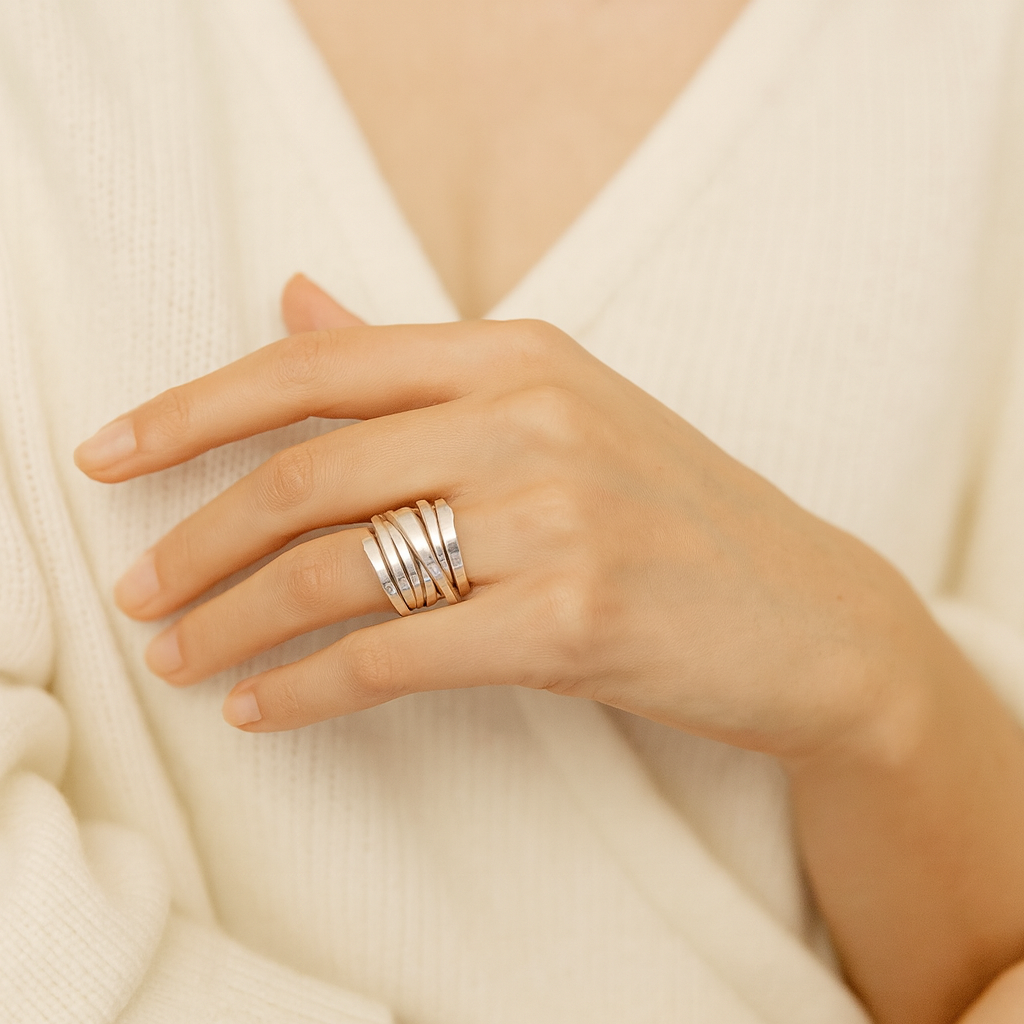 Luisa – Classic Vintage Ring