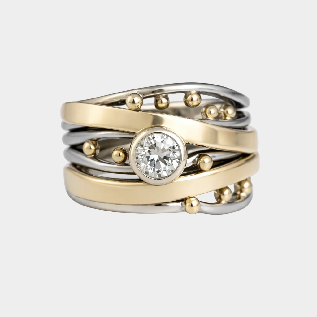 Stefanie – Classic Gold Ring Adorned with Inlaid Zirconia