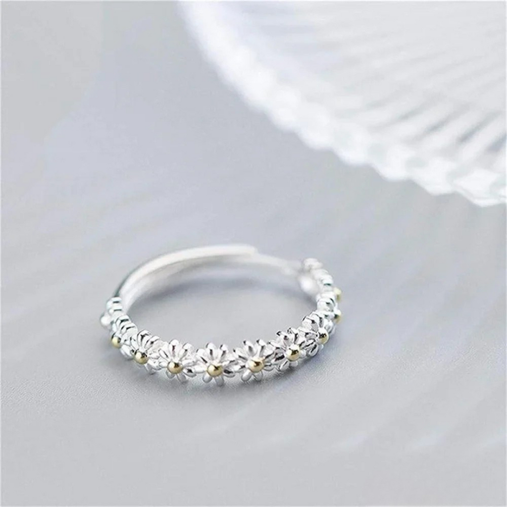 Florentina – Silver Floral Ring