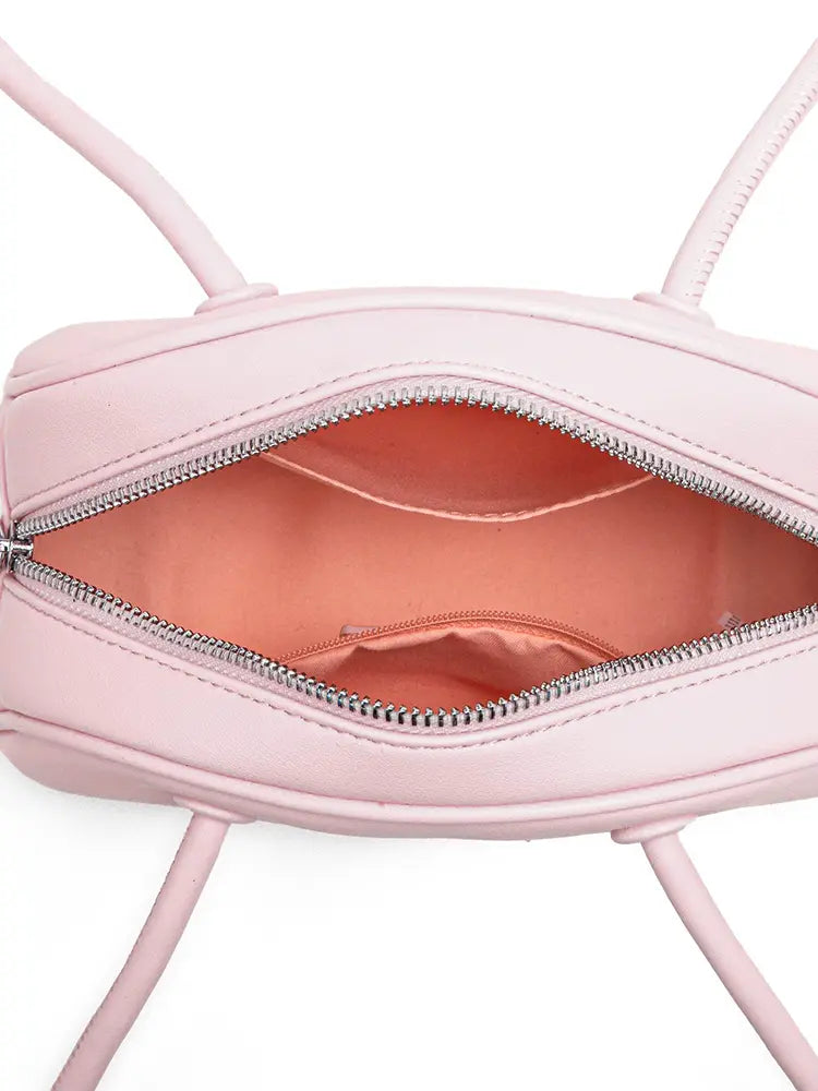 Chic Minimalist Shoulder Bag for Spring