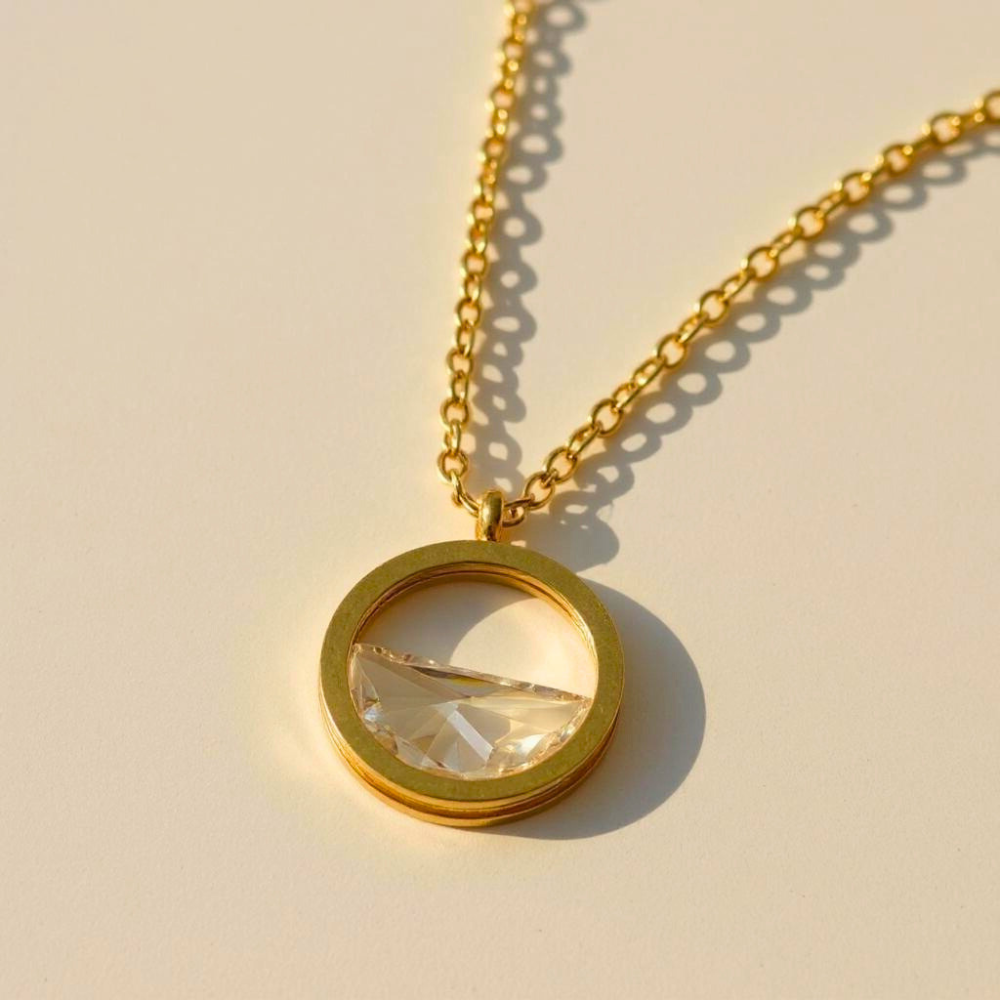 Layered Depth Pendant Necklace