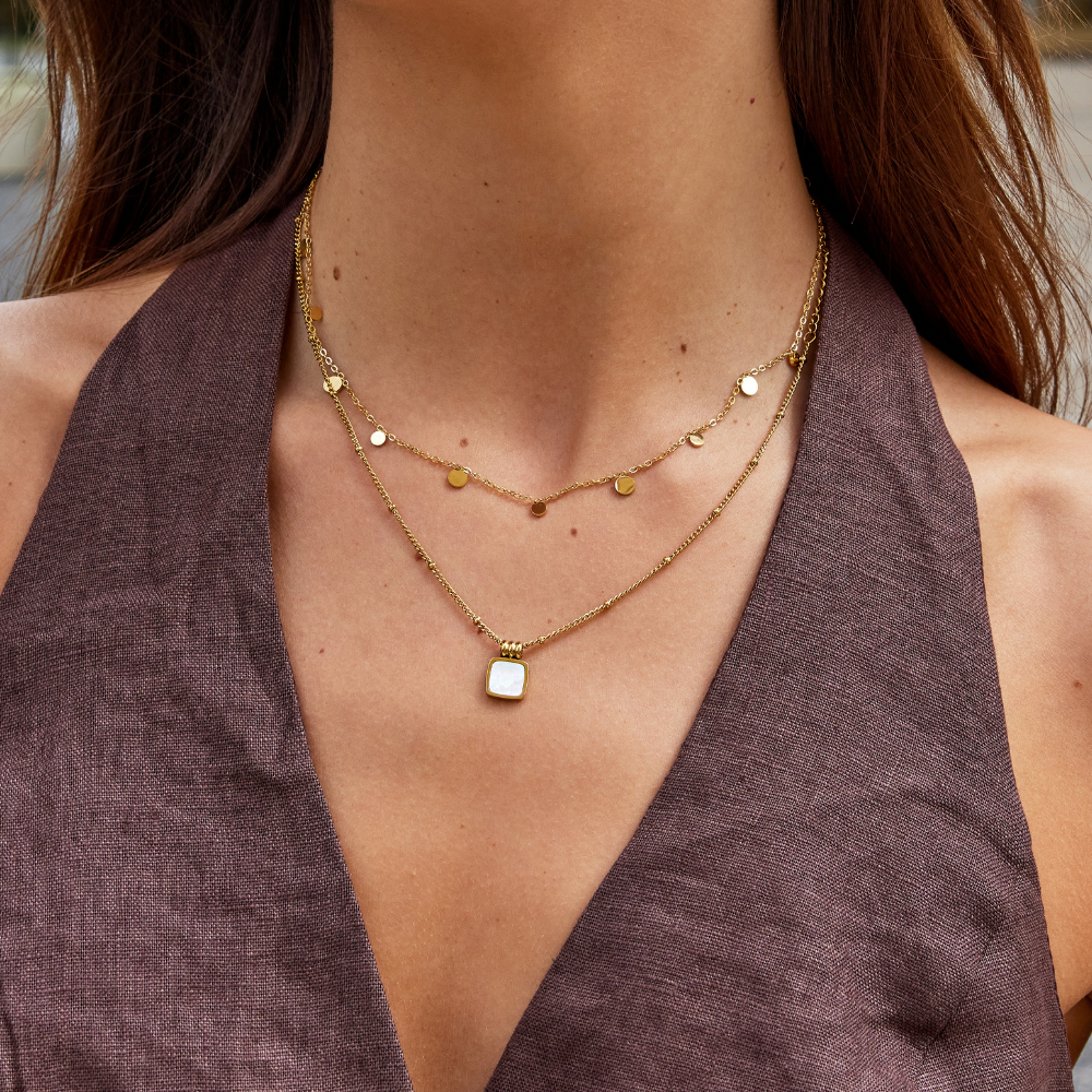 Elisa – Elegant Gold Filigree Necklace
