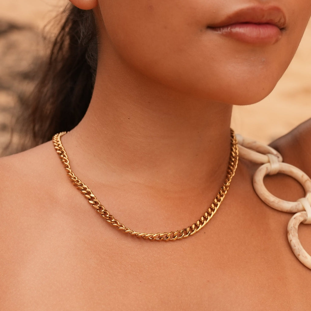 Elisabeth – Oversized Gold Link Chain