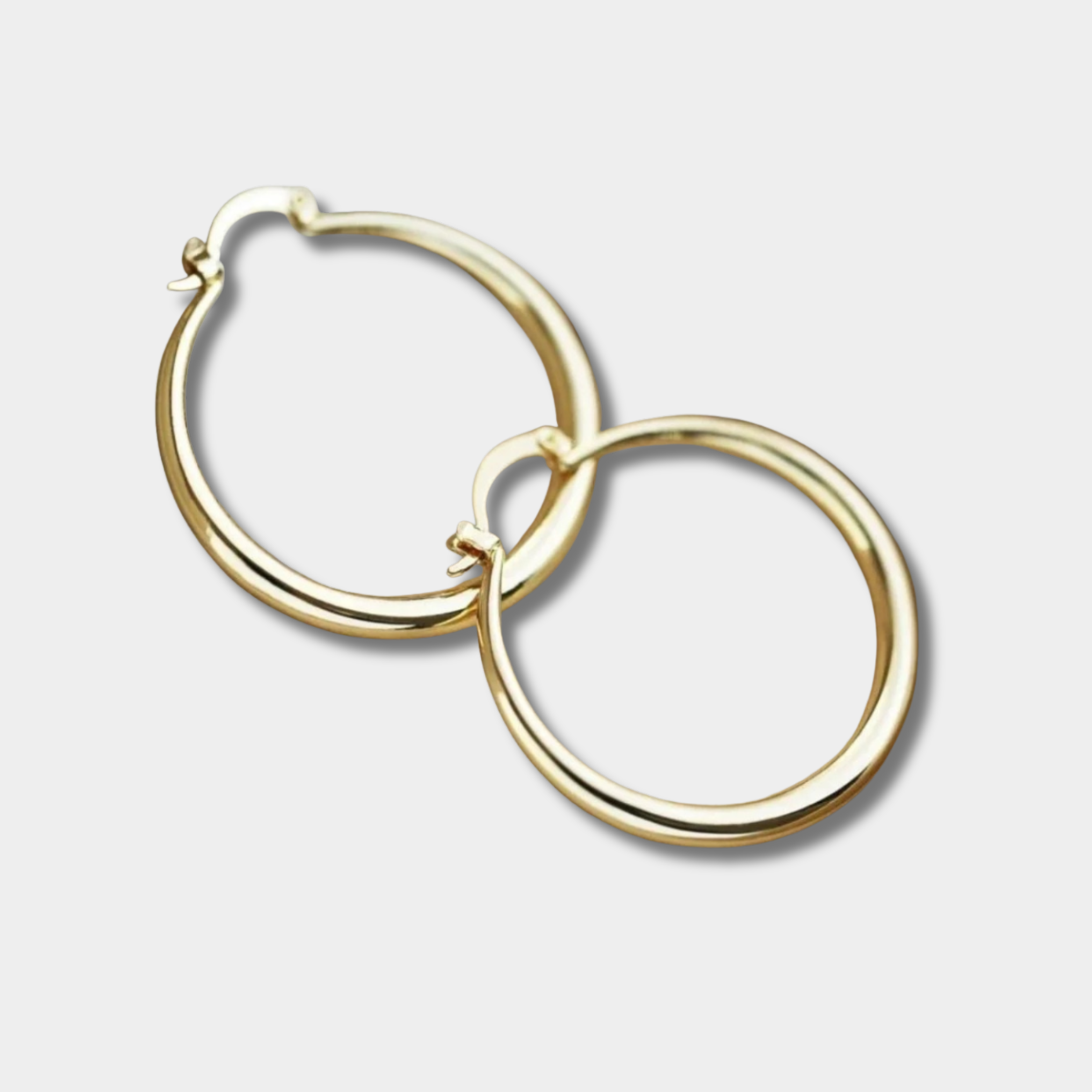 Liliane – Oversized Gold Earrings