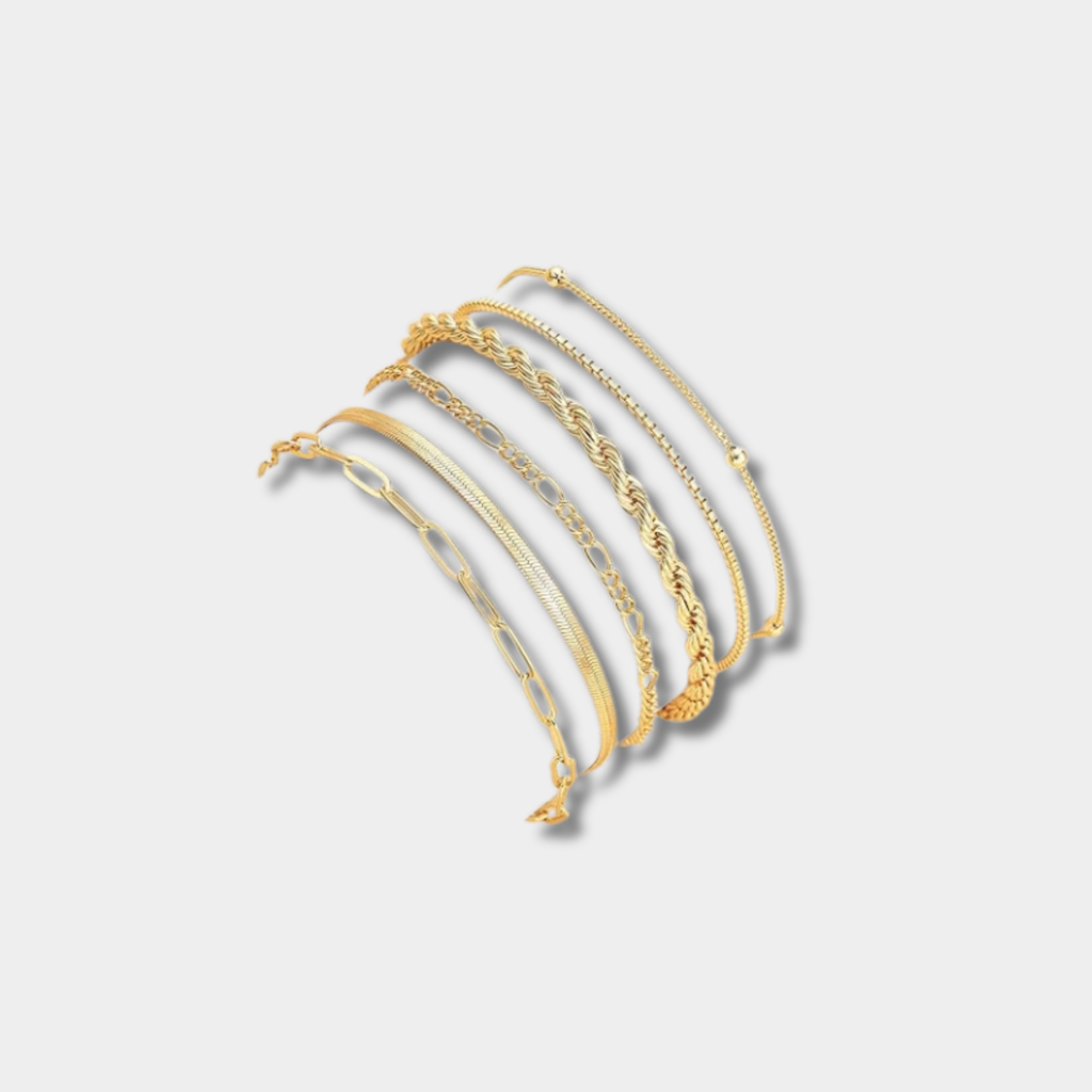 Isabella Vernetta Gold Bracelet Set