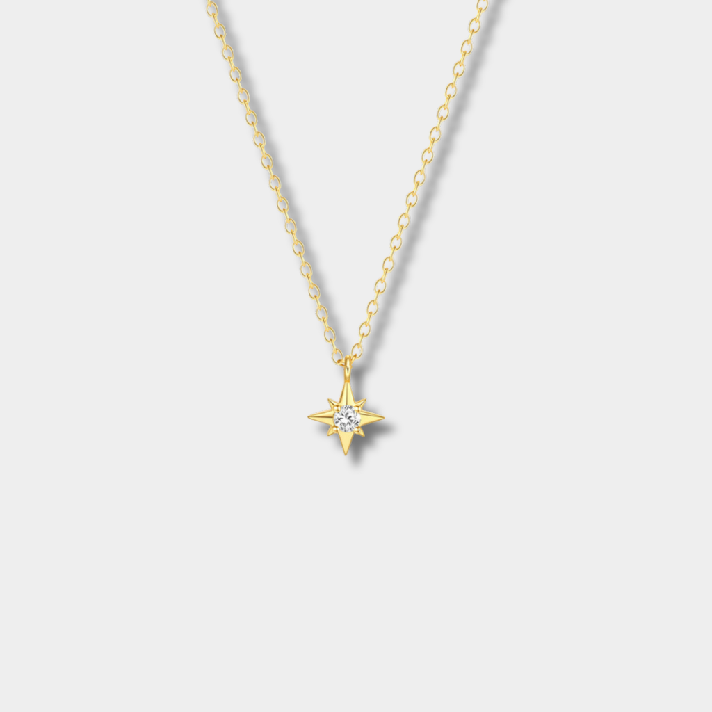 Lina – Elegant Silver Chain with Round Medallion