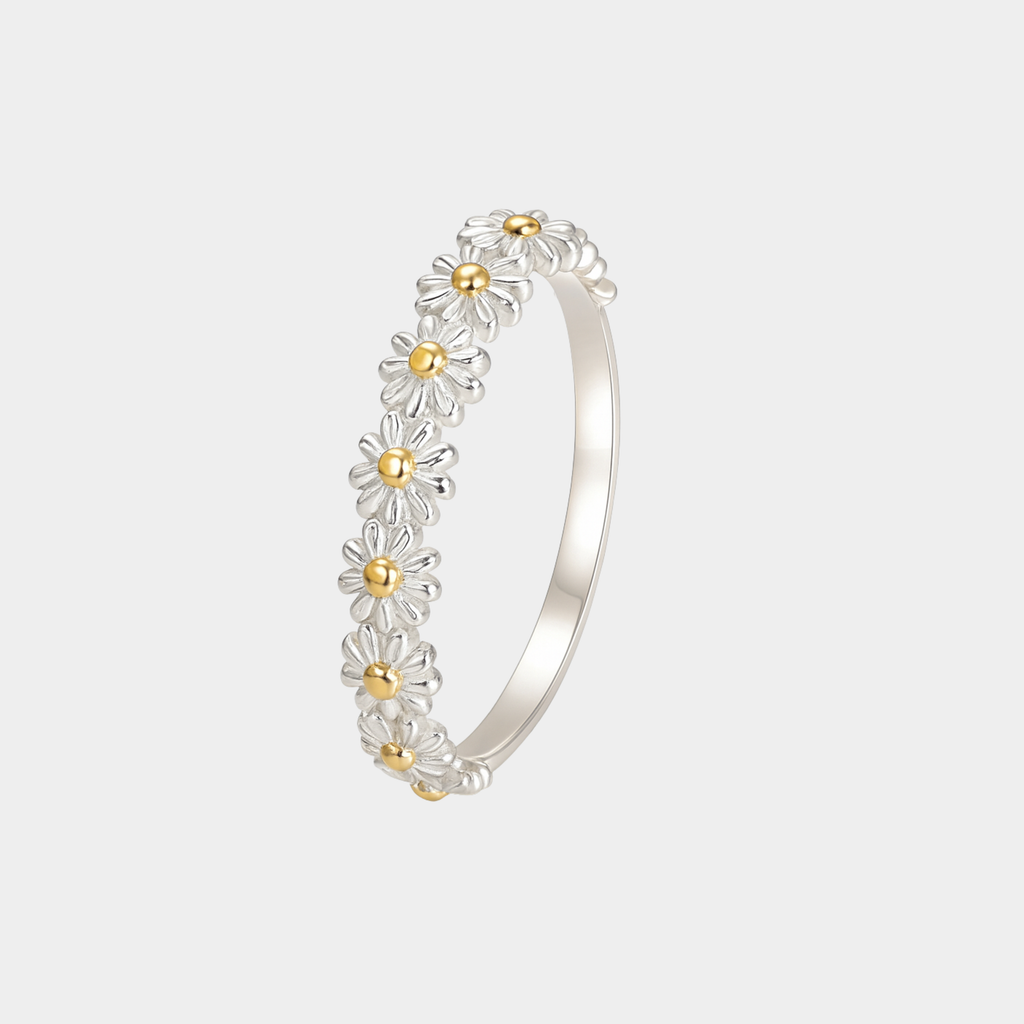 Elegant Floral Statement Ring