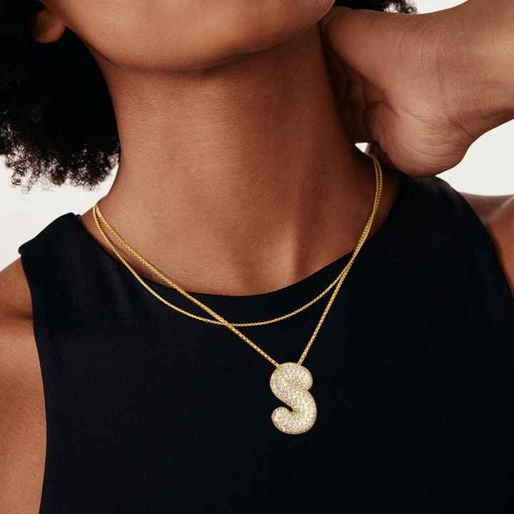Melanie – Double Heart Gold Necklace
