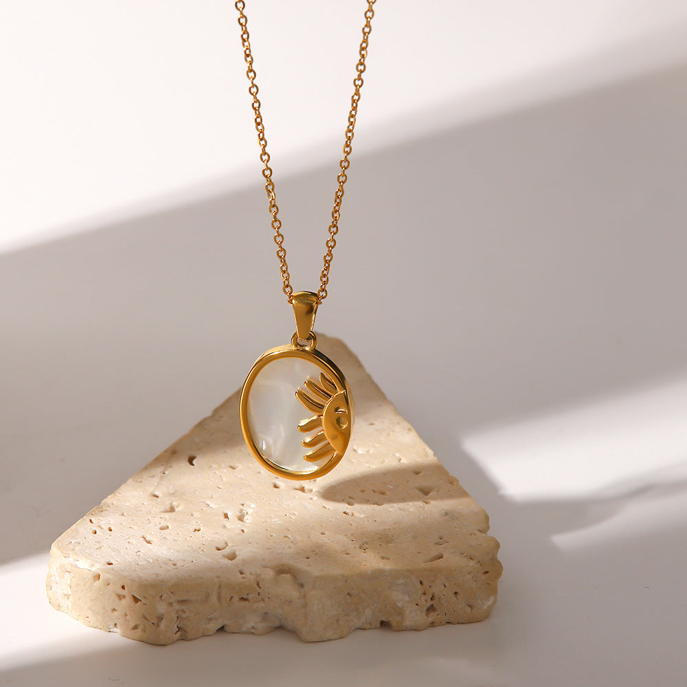Elisabeth – Gold Necklace Featuring Delicate Symbolic Pendants