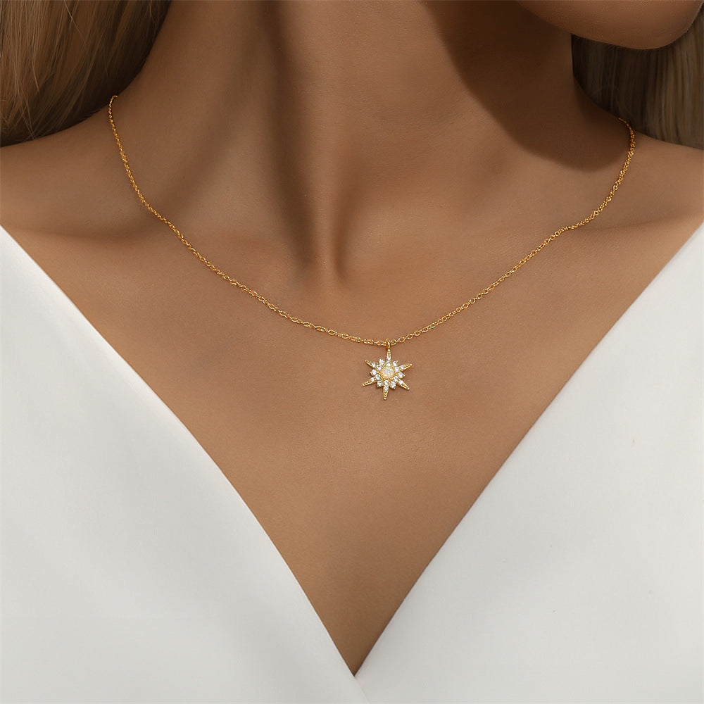 Amelie – Elegant Round Pendant Necklace in Fine Silver