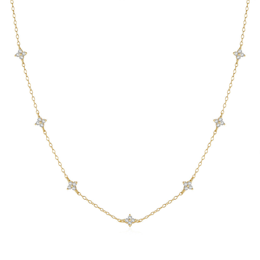 Veronika – Delicate Silver Chain with Vertical Pendant