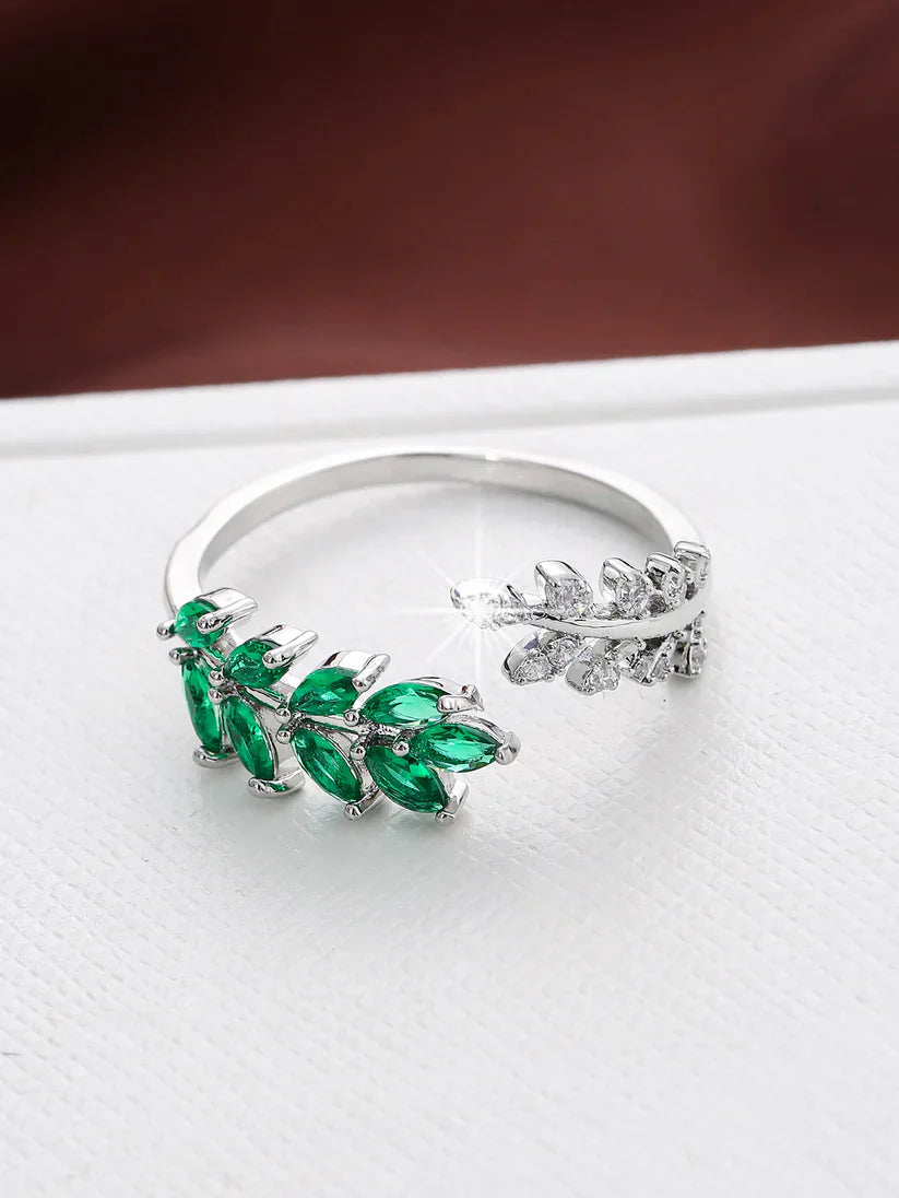 Lyselle Ring by Vivara