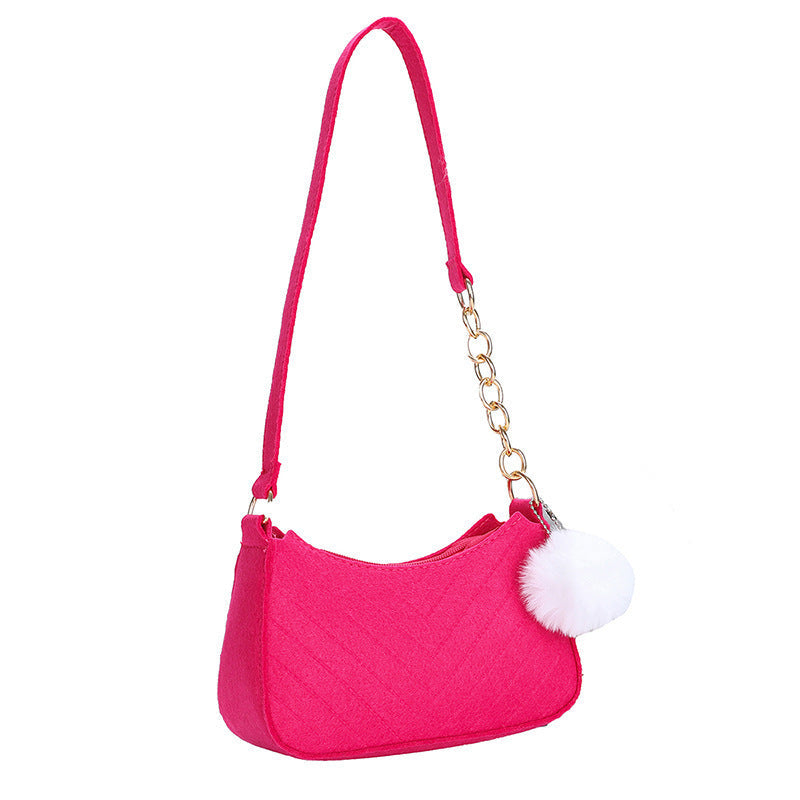 PAULA – Chic Vintage-Inspired Shoulder Bag