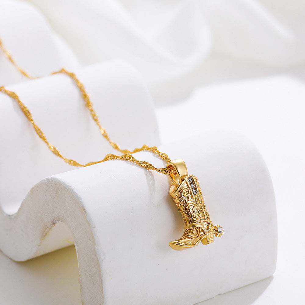 Johana – Elegant Necklace Adorned with Golden Pendants