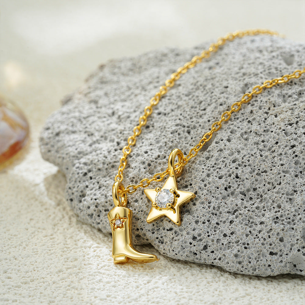 Johana – Elegant Necklace Adorned with Golden Pendants