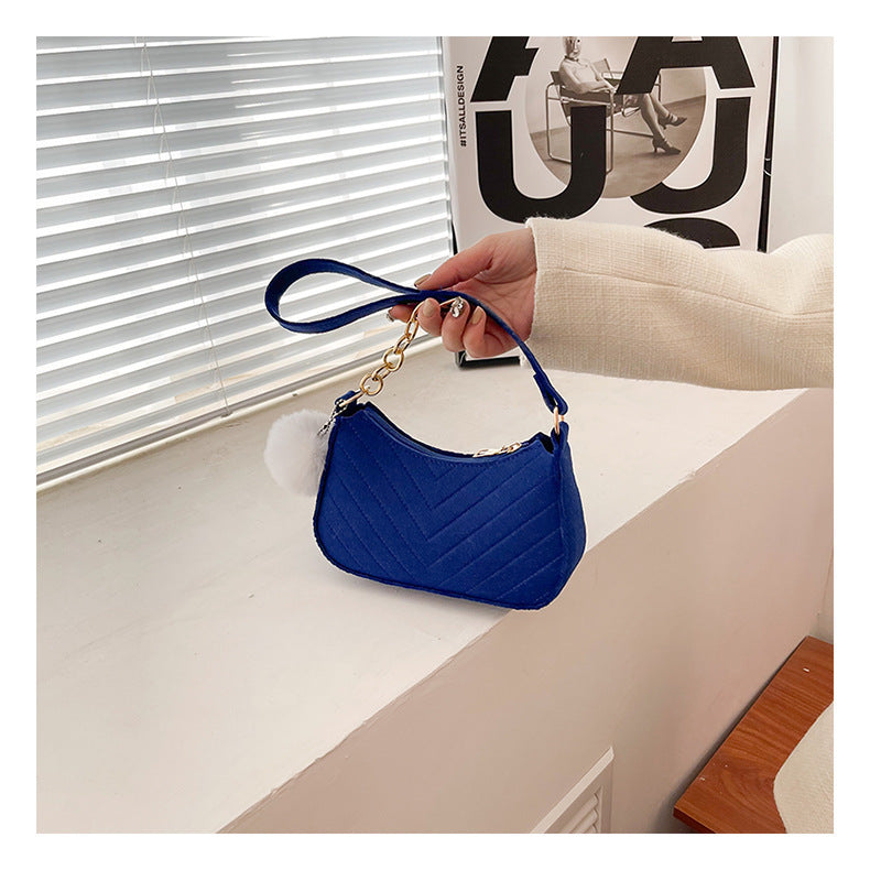 PAULA – Chic Vintage-Inspired Shoulder Bag
