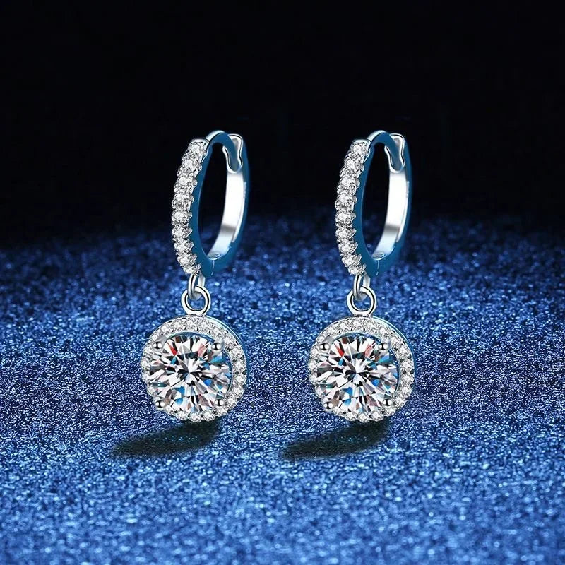 925 Sterling Silver Earrings Featuring 1 Carat Moissanite