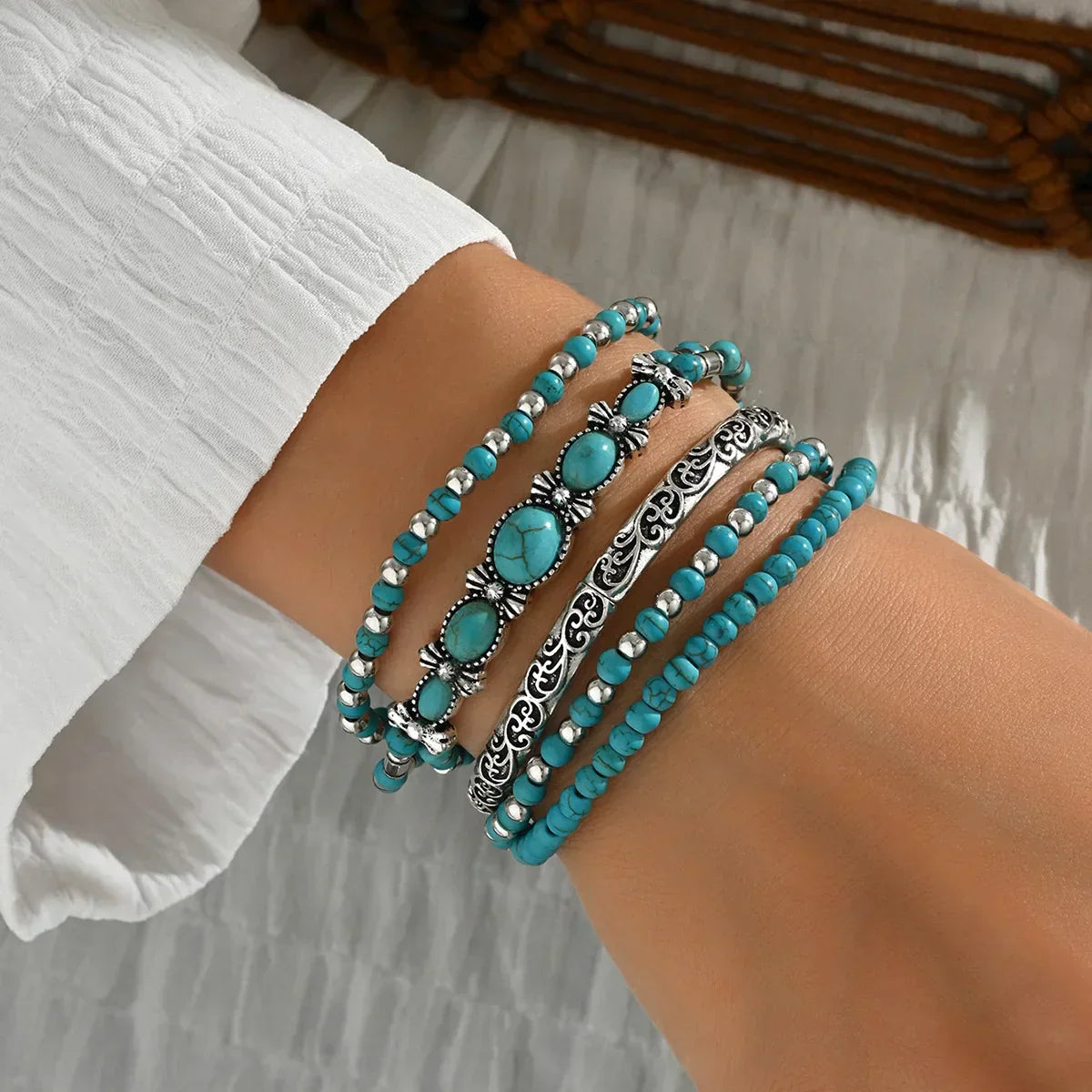 Caroline – Bohemian Bracelet Set Featuring Turquoise Beads