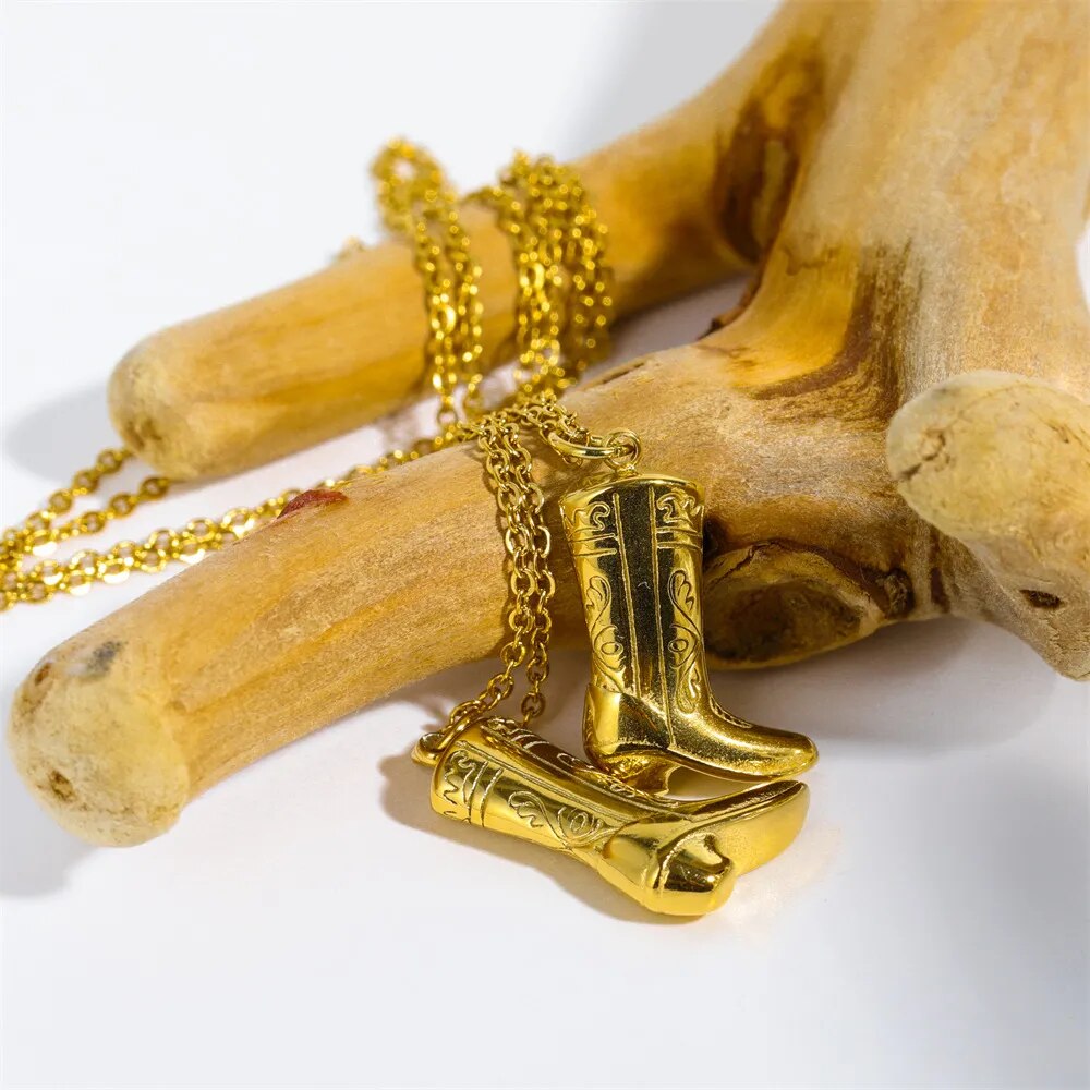Jasmina – Gold Initial Pendant Necklace