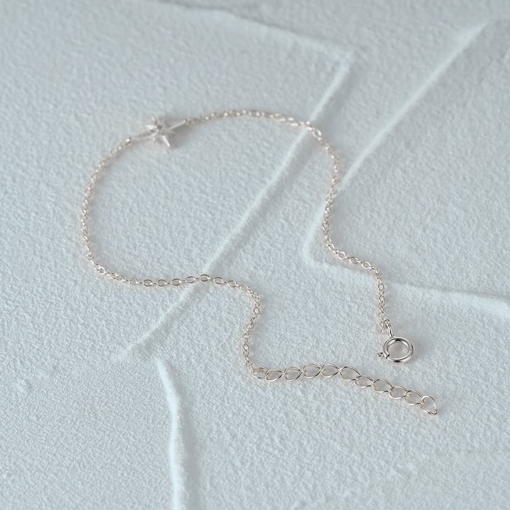 Miriam – Delicate Silver Bracelet with a Slim Chain
