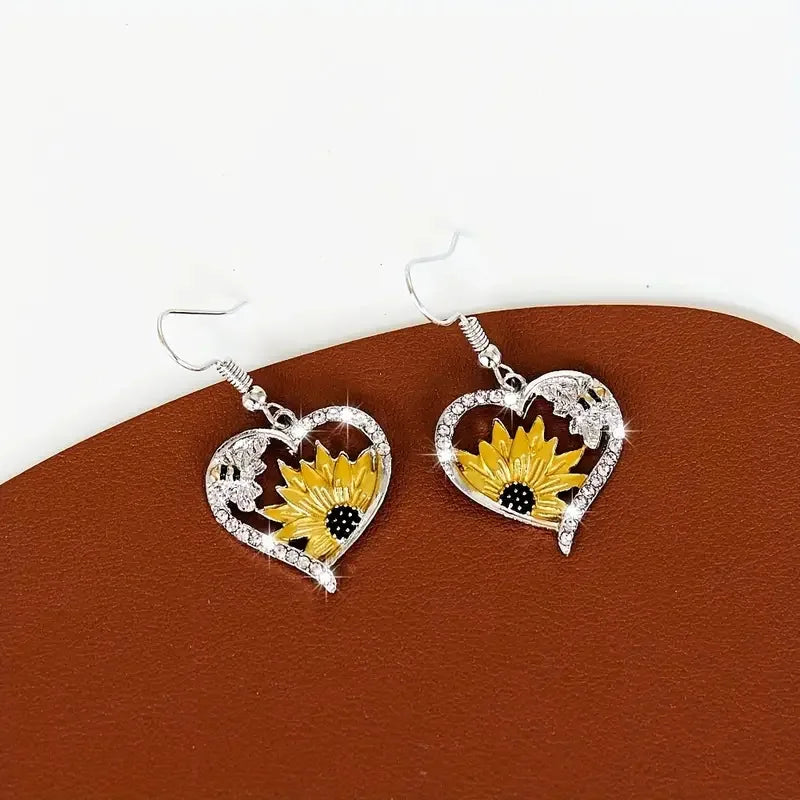 Retro Bohemian Heart Earrings Featuring Sunflower and Bee Design