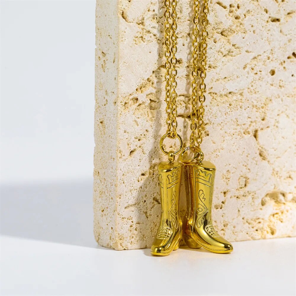 Jasmina – Gold Initial Pendant Necklace