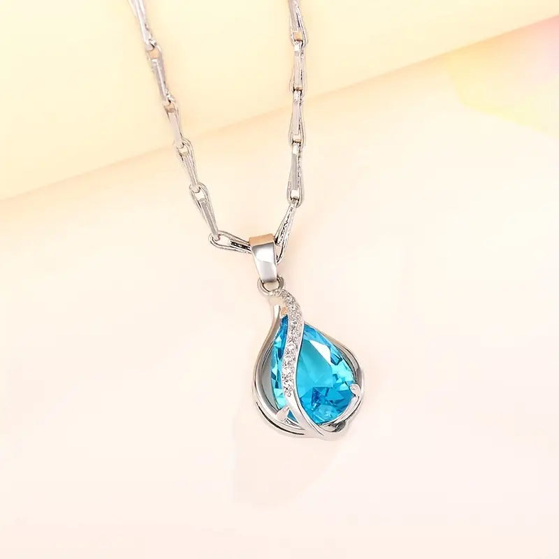 Evelina – Light Sapphire Teardrop Pendant