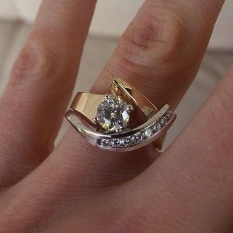 Carlotta – Vintage Gold and Silver Irregular Ring with Zirconia