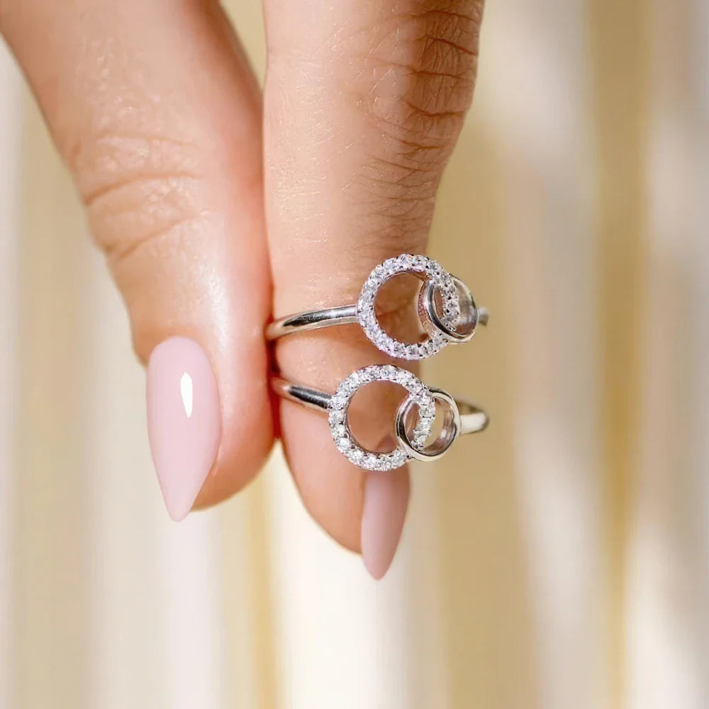 Forever Connected: Sister Bond Ring