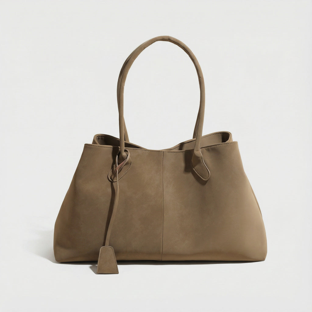 Kyadeeih | Chic Tote Bag