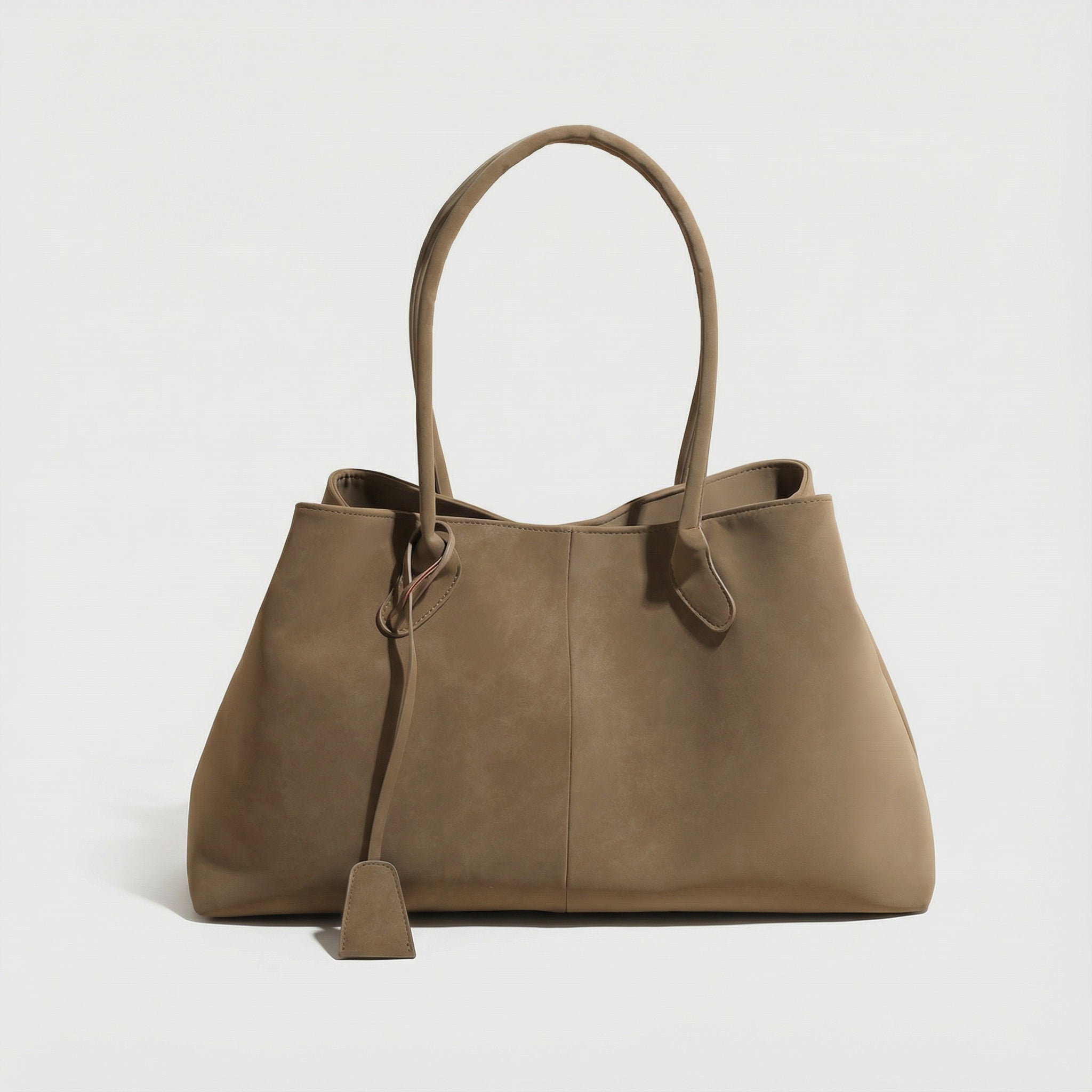 Kyadeeih | Chic Tote Bag