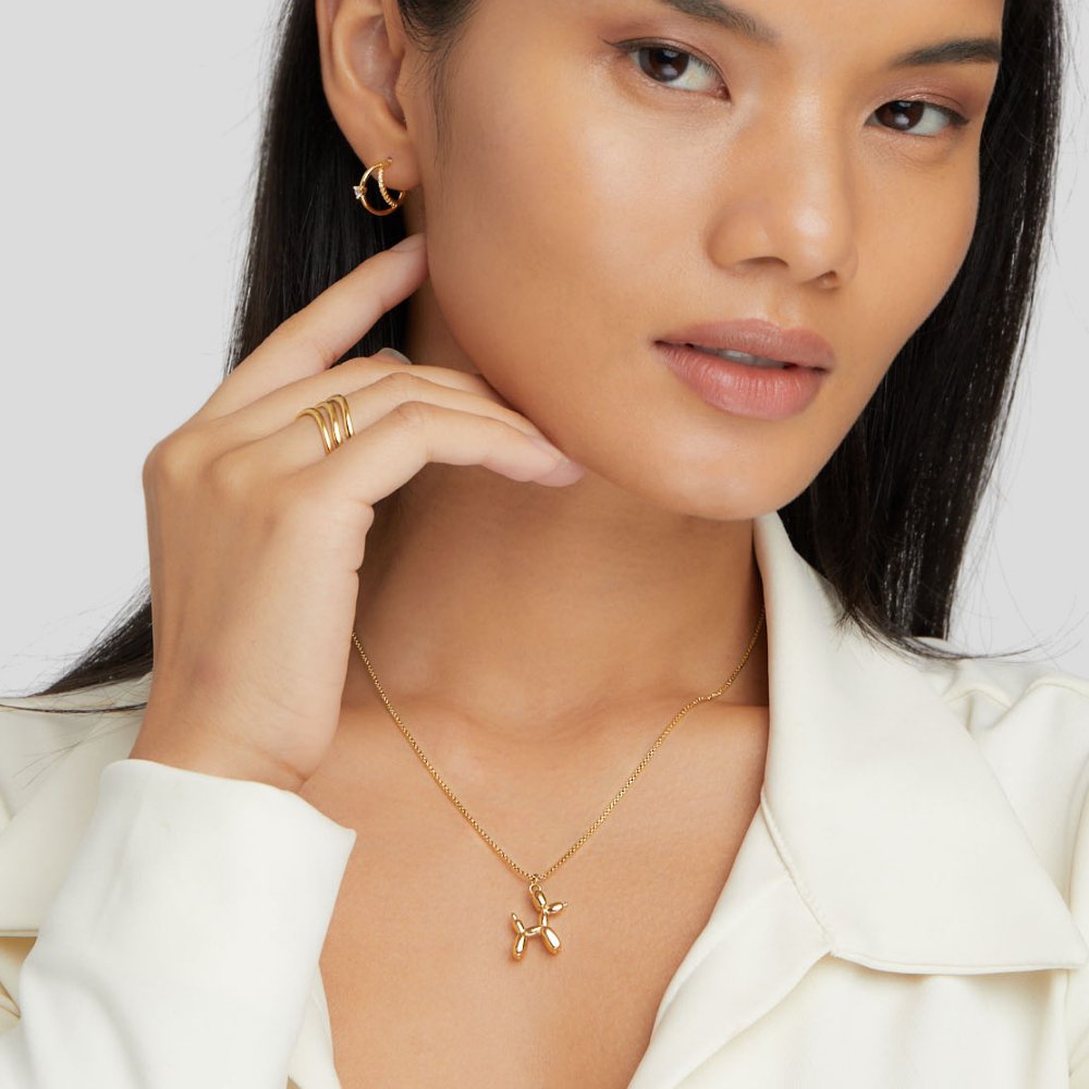 Selma – Gold Heart Pendant Necklace with Gemstone