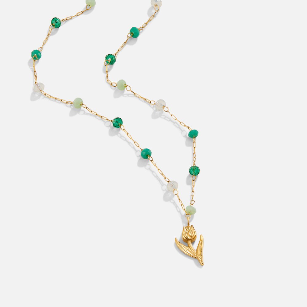 Anneliese – Elegant Gold Necklace with Sleek Snake Design