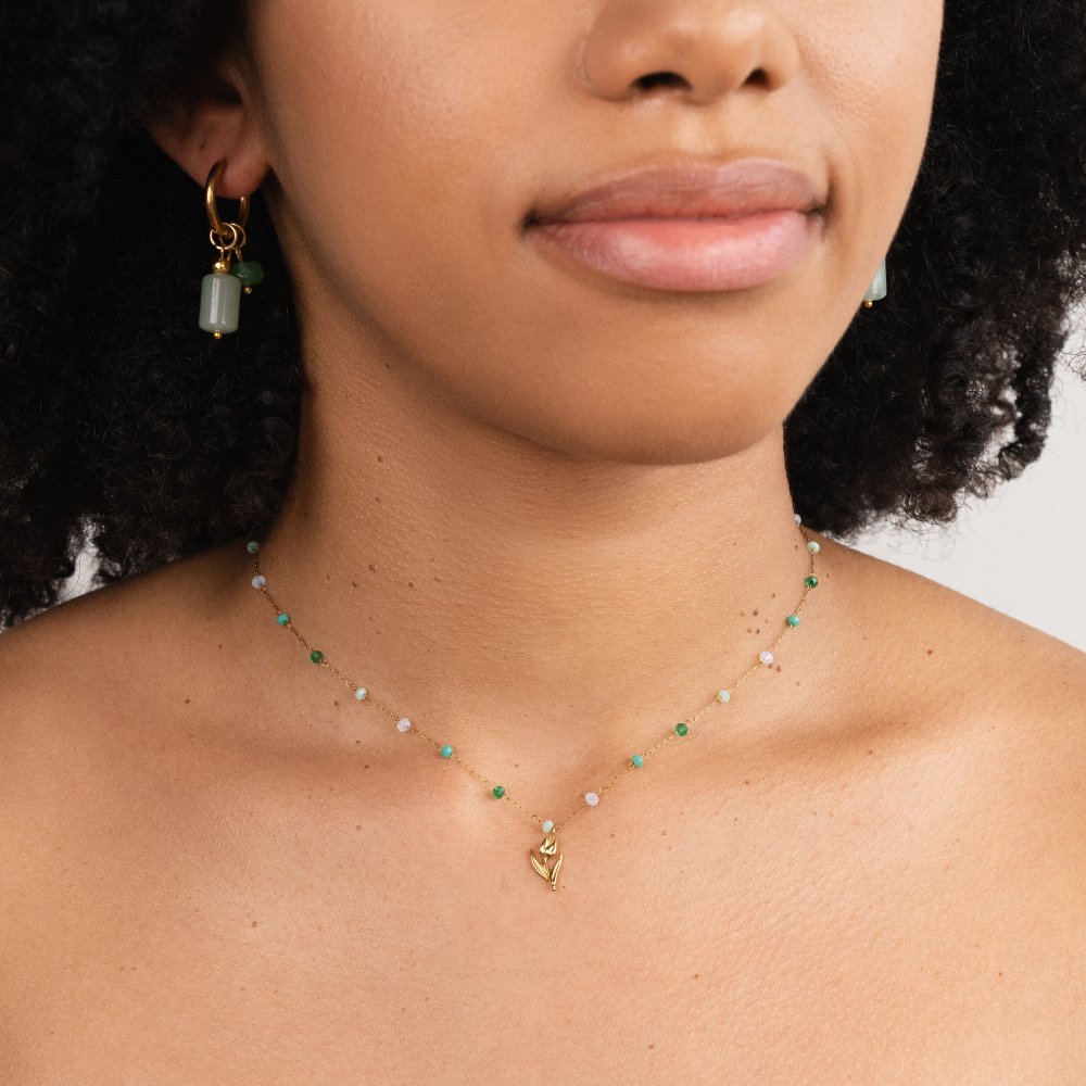 Anneliese – Elegant Gold Necklace with Sleek Snake Design