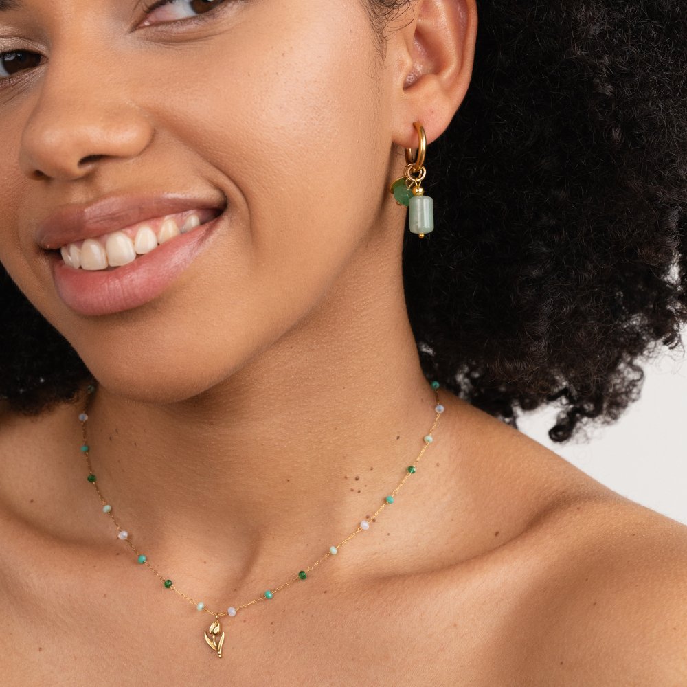 Anneliese – Elegant Gold Necklace with Sleek Snake Design