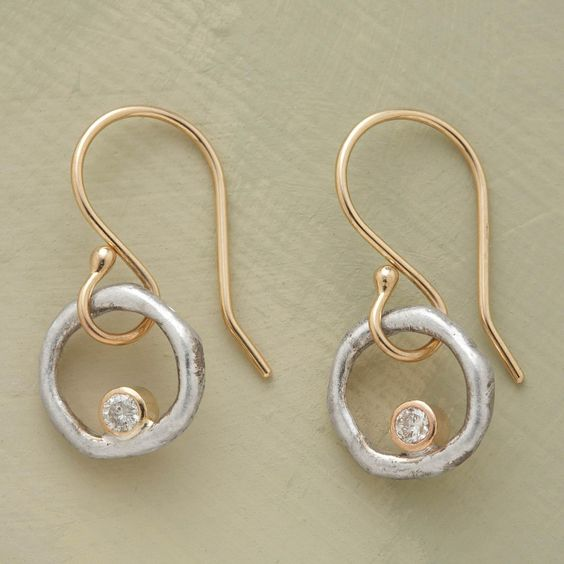 Marlene – Vintage-Inspired Gold and Silver Earrings