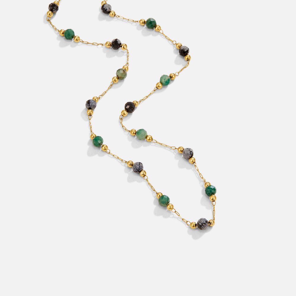 Karolina – Whimsical Necklace Adorned with Delicate Pearl Accents
