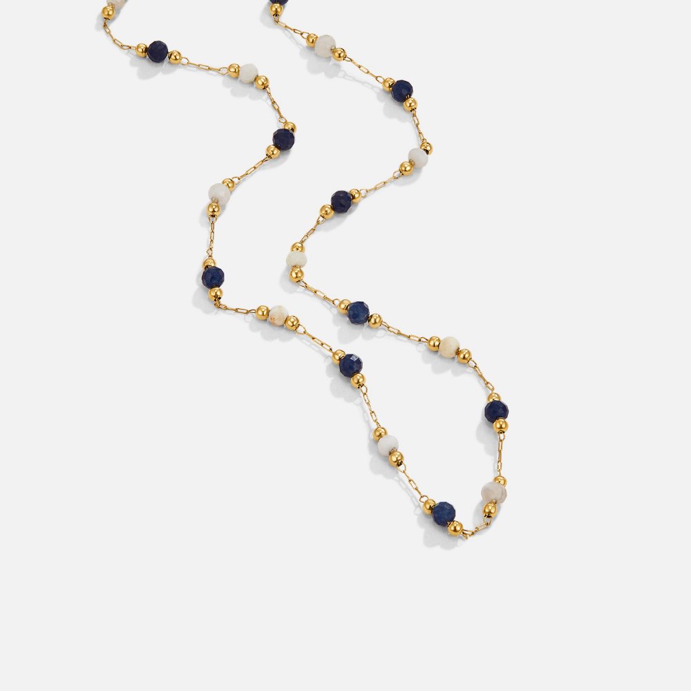 Theresa – Elegant Necklace with Subtle Black and White Accents