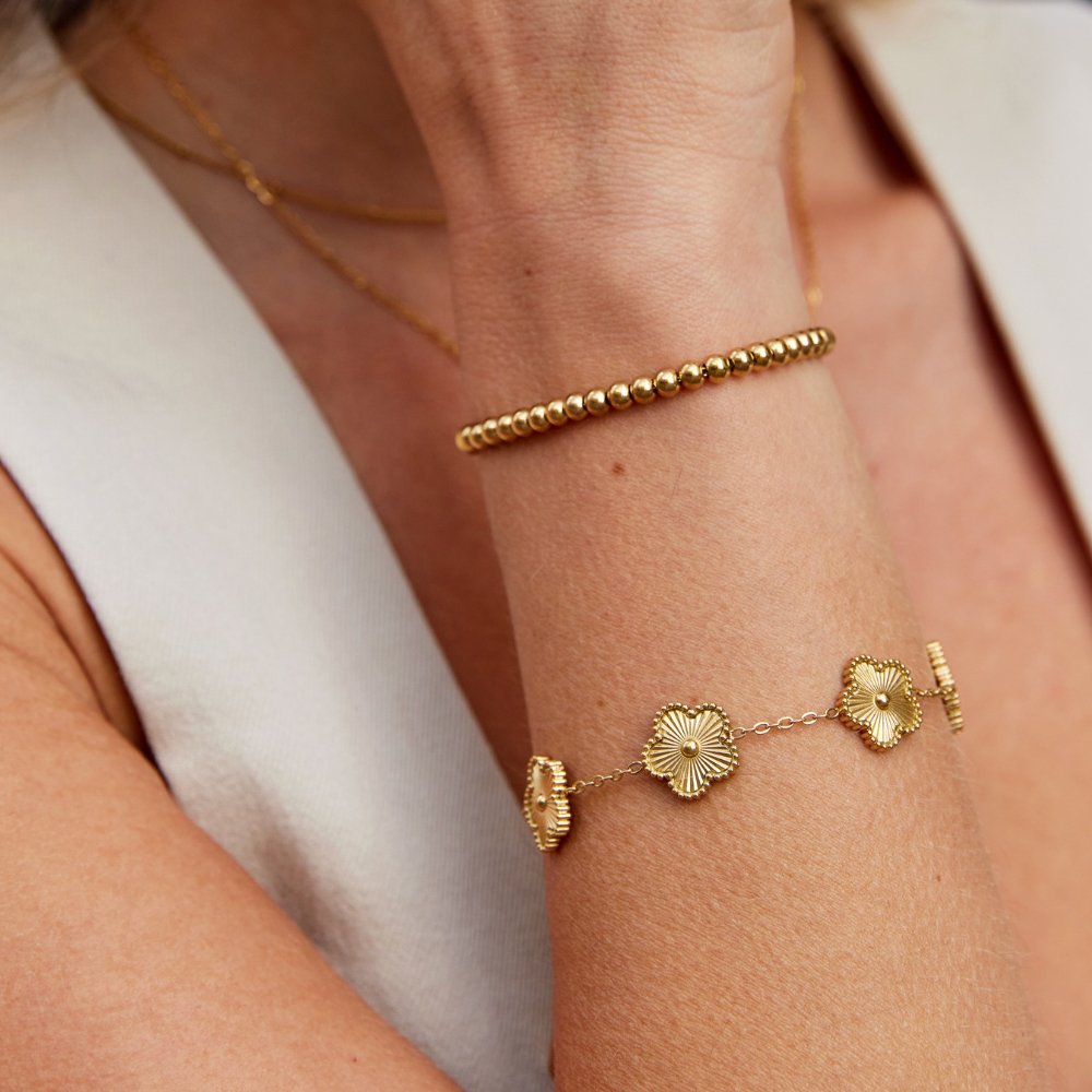 Adelina – Gold Bracelet Adorned with Nila Pearls