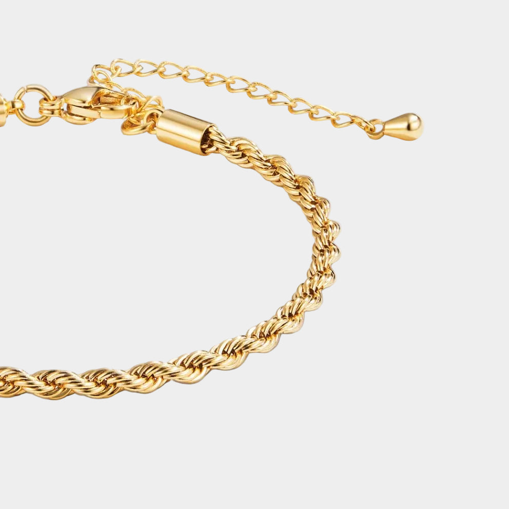 Isabella – Elegant Spiral Gold Bracelet